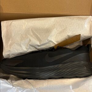 Nike Triple Black Running Shoes